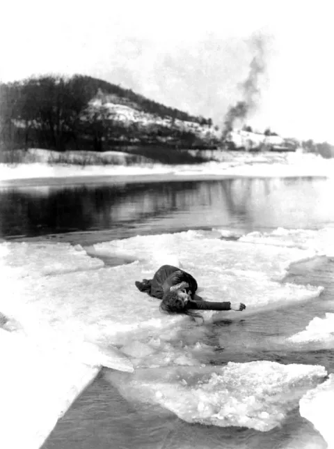 Водопад жизни — кадр 4