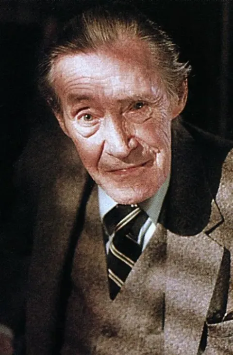 Гробница — кадр 1