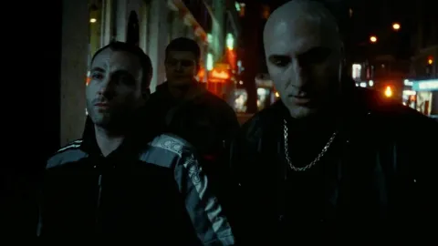 Дилер — кадр 7
