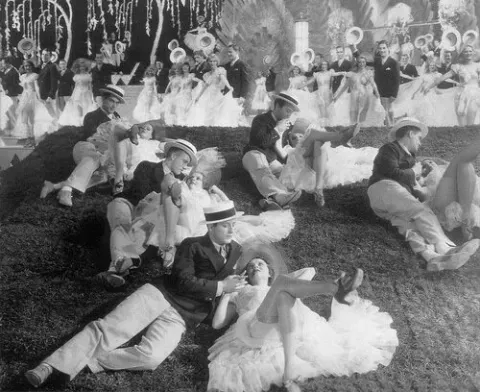 Золотоискатели 1933 года — кадр 4