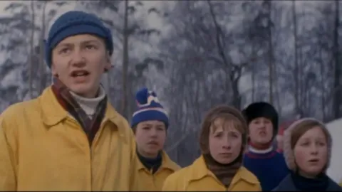 Точка, точка, запятая. — кадр 9
