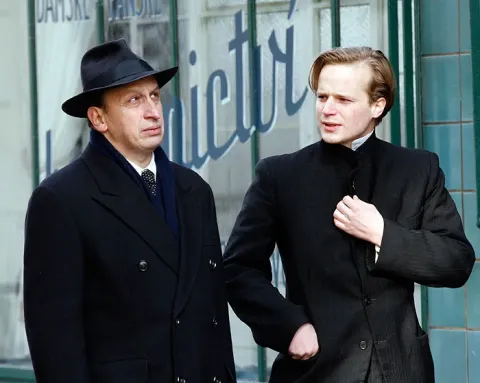 Три сезона в аду — кадр 12