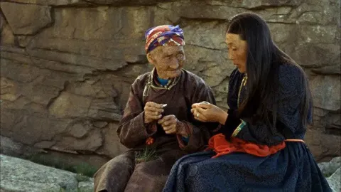 Две лошади Чингисхана — кадр 3