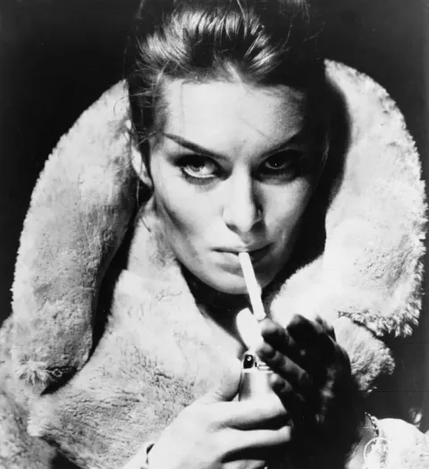 Мошенники — кадр 1