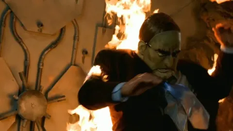 В финале Джон умрёт — кадр 8