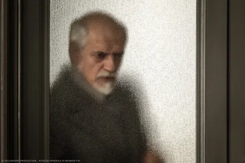 Безумный гений — кадр 7