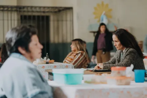 Женщина в цепях — кадр 3
