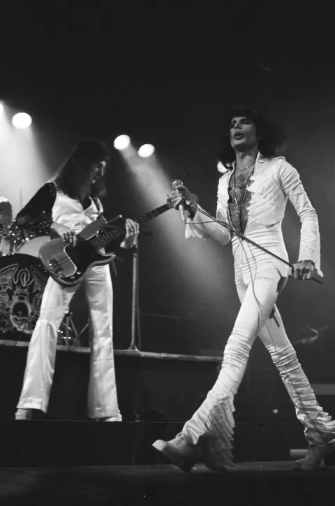 Queen: Live in Bohemia — кадр 1