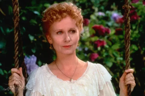 Август — кадр 1