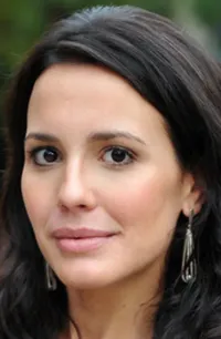 Жулиана Кнуст
