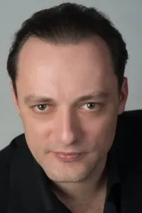Роберт Мартон