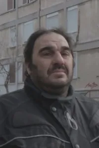 Ламброс Апостолу