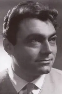 Луиджи Този