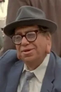 Мартин Чарльз Уорнер