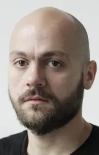 Дане Комлиен