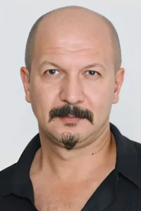 Уфук Ашар