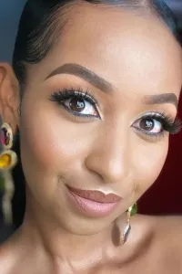Сара Хассан