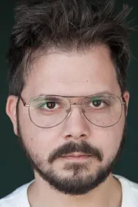 Мигел Леан