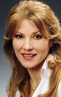 Елена Романова
