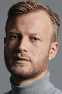 Густав Дюэкьер Гис