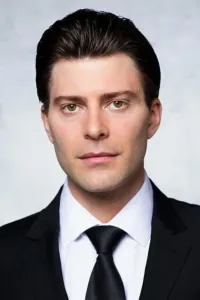 Райан Ларсен