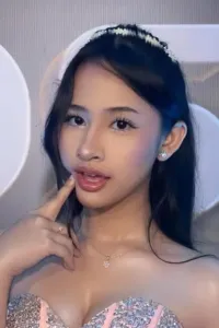 Анджелиа Ливие