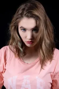 Анна Клэри